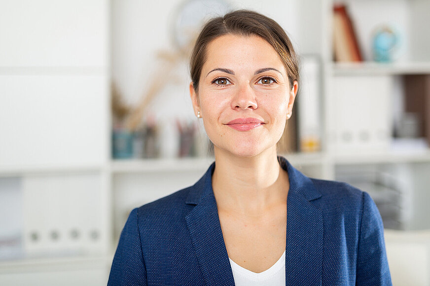 strahlende Businessfrau